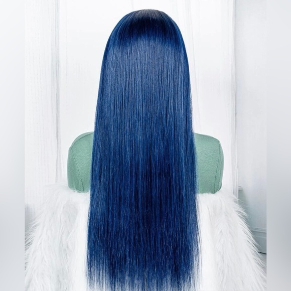 13*4 Lace Front 180% Density Long Straight Human Hair Wig 28’ - Picture 4 of 6